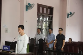 VKS chất vấn điều tra viên, lộ ra khả năng bị cáo bị oan