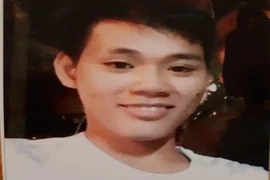 Nghe cha ruột bị đánh, 2 anh em vác dao đi 'nói chuyện'