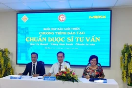Cần Thơ: Lần đầu đào tạo chuẩn dược sĩ tư vấn theo yêu cầu