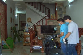 Bị chém, tưới xăng đốt khi ngủ lại nhà bạn nữ
