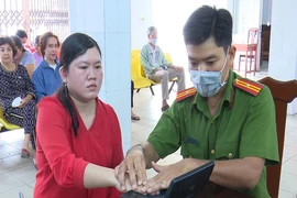 An Giang: Cấp CCCD gắn chip điện tử cho người dân