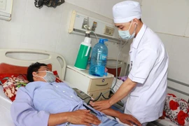 45 phút hồi sức tích cực cứu người bị điện giật ngưng tim