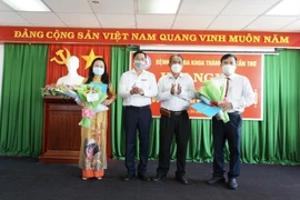 Bệnh viện Đa khoa TP Cần Thơ có 2 Phó Giám đốc mới