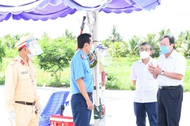Giãn cách xã hội thêm 14 ngày, người dân Trà Vinh không ra đường sau 18 giờ