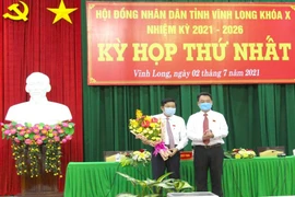 Vĩnh Long chi 750 triệu mua IPad cho đại biểu HĐND tỉnh