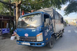 Xe tải luồng xanh lén chở người từ TP.HCM về Cần Thơ