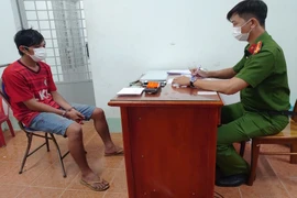 Bắt thanh niên trộm tiền vàng của mẹ vợ hờ