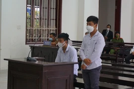 Vụ chặn đường học sinh cướp tiền ở Vĩnh Long: Bị cáo kêu oan được giảm án