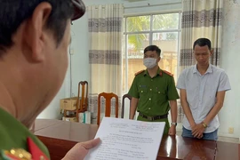Vụ hiệu trưởng ở An Giang tham ô: Bắt thêm 2 người mua bán hóa đơn