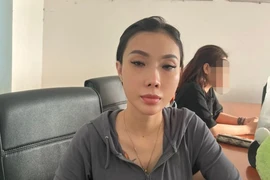 1 nữ quản lý quán karaoke mua bán người dưới 16 tuổi