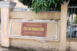 Phó chánh án TAND thị xã Bình Minh bị bắt khi đang nhận hối lộ 40 triệu đồng