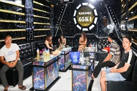 Triệt phá tụ điểm ma túy tại karaoke 65K1, khởi tố chủ quán và 11 người 