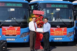 Gỡ vướng cho đầu tư xe buýt CNG
