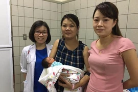 Kỳ tích mẹ suy thận giai đoạn cuối vẫn sinh con an toàn