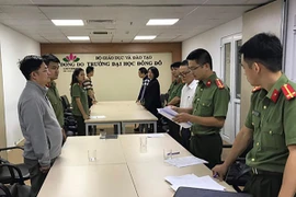 Bí ẩn về 409 tấm bằng giả tại Trường ĐH Đông Đô