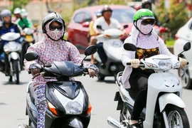 Tia cực tím gây hại rất cao tại các tỉnh Nam bộ