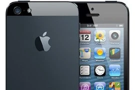 Qua Zalo, lừa bạn gái 19 tuổi quan hệ rồi cướp iPhone