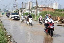 Chấm dứt tình trạng đường vẫn ngập cả khi trời nắng