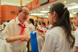 Bí thư Nguyễn Thiện Nhân nói về 3 mục tiêu của việc học