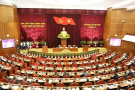 Dân mong Đảng loại bỏ cán bộ tham nhũng để bộ máy trong sạch