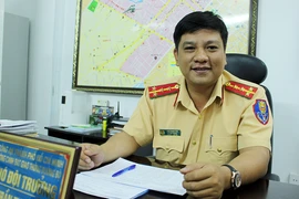  ‘Giúp đỡ người dân, CSGT vui hơn xử phạt nhiều lần'
