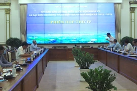 Phiên họp thứ IV của Uỷ ban bầu cử TP.HCM. Ảnh: LÊ THOA