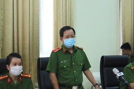 Thiếu tướng Trần Đức Tài, Phó Giám đốc Công an TP.HCM chủ trì họp báo. Ảnh: NGUYỄN TÂN