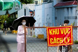 TP.HCM thành lập thêm 10 khu cách ly trả phí và BV dã chiến trị COVID