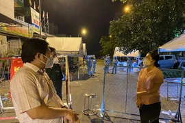 Quận Bình Tân gỡ phong tỏa 14 block của chung cư Ehome3 