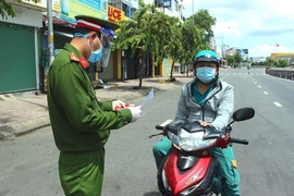Hai ngày ‘ai ở đâu thì ở đó’, CSGT TP.HCM kiểm tra hơn 67.000 lượt