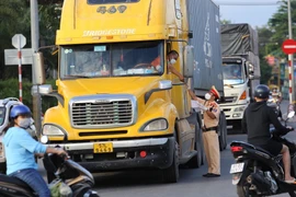 TP.HCM kiến nghị đảm bảo đi lại với các tỉnh, thành khi mở cửa