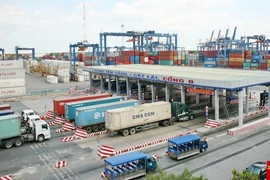 TP.HCM đề xuất lùi thu phí cảng biển lần 2, dành 1.482 tỉ hỗ trợ doanh nghiệp