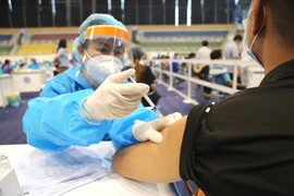 Chỉ đạo khẩn về việc tiêm vaccine cho người lao động từ tỉnh trở lại TP.HCM