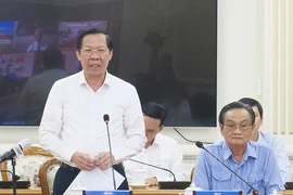 Chủ tịch Phan Văn Mãi chủ trì phiên họp đầu tiên của Hội đồng tư vấn Nghị quyết 98