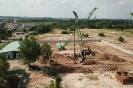 Chủ tịch TP.HCM chỉ đạo quận, huyện gấp rút giải ngân 94 dự án