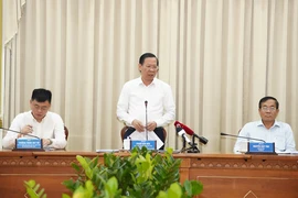 TP.HCM phát hơn 89.000 phiếu khảo sát công chức, viên chức về nền công vụ
