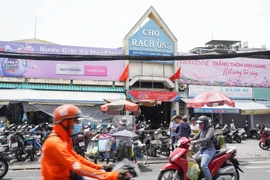 TP.HCM không thu phí chuyển đổi giấy tờ của người dân do sáp nhập 80 phường