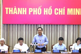 Chủ tịch Nguyễn Văn Được: Tất cả phải cùng sút, cùng chạy, vừa chạy vừa xếp hàng 