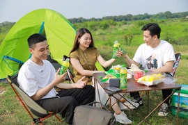 Giải tỏa căng thẳng mệt mỏi bằng trà xanh trên vạn dặm đường