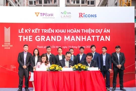 Sở hữu những giá trị thật của BĐS lõi ở quận 1, The Grand Manhattan được hỗ trợ để sớm hoàn thiện