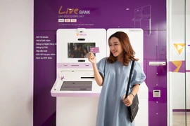 Trải nghiệm mở thẻ và thanh toán thần tốc có 1-0-2 lần đầu xuất hiện trên thị trường
