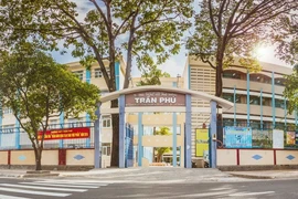 Trường PTTH Trần Phú - TP.HCM (niên khóa 1980 - 1983): Thông báo họp mặt