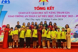 Phòng GDĐT Việt Trì đạt giải nhất toàn đoàn giao lưu giáo dục kỹ năng tham gia giao thông an toàn