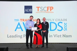 Lập cú đúp giải thưởng từ ADB, TPBank ghi dấu ấn trên bản đồ tài trợ thương mại toàn cầu