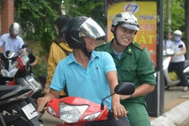 Binh nhất Biên phòng quyết tâm chinh phục kỳ thi THPT quốc gia
