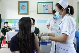Côn Đảo tiêm vaccine phòng COVID-19 đạt trên 60% dân số