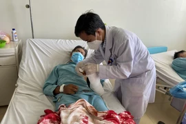Bà Rịa - Vũng Tàu: Người đàn ông bị dây tời cuốn gần lìa cẳng tay