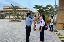 Gần 80 F0 trong các trường học, Côn Đảo tạm dừng học trực tiếp