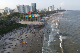 Vũng Tàu nhận danh hiệu 'Thành phố du lịch sạch ASEAN' lần thứ 3 liên tiếp