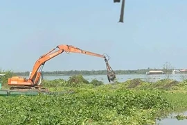 Tìm thấy thi thể 3 thanh niên bị nước cuốn vào ống cống